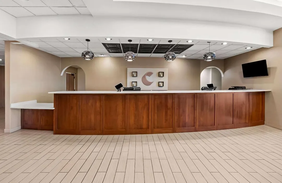 Comfort Inn & Suites Omaha Central-1